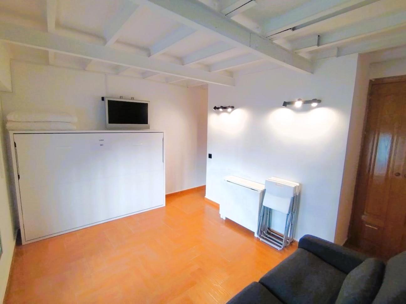 Puerta Del Sol - Apartamento Para 4 Madrid Luaran gambar
